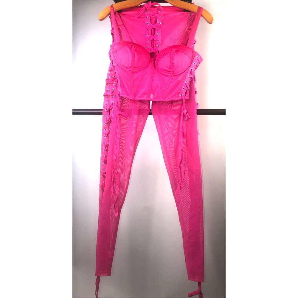 Three piece set